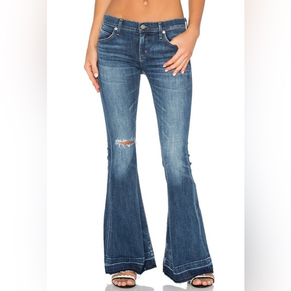 Agolde “Madison” 70’s Flare Petite Jeans Women’s Size 29 Distressed - Picture 1 of 16